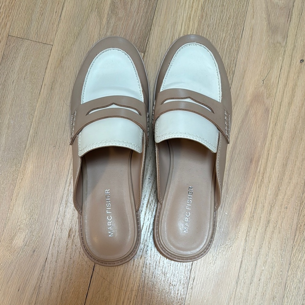 New Marc Fisher Cream and Tan Loafers